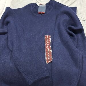 Gap xl men’s blue sweater never worn